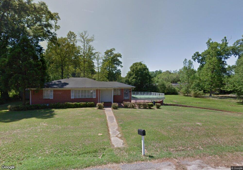 984 S 19th Ave, Laurel, MS 39440 - photo 1