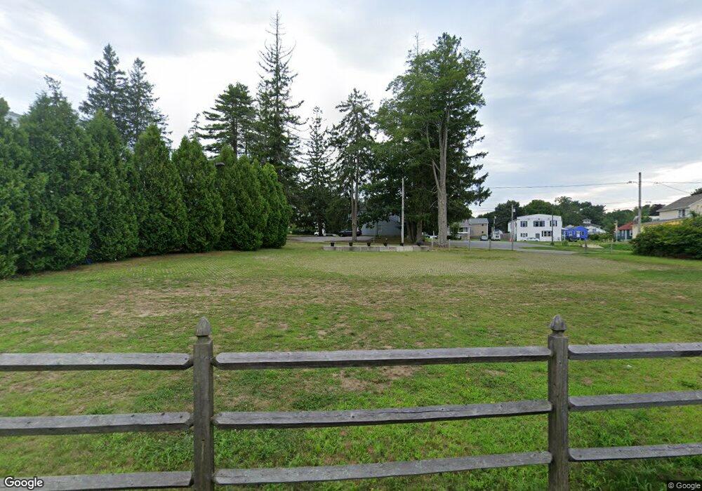 9 Oakland Ave, Old Orchard Beach, ME 04064 - photo 1