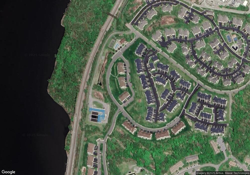 2812 Huron Ct unit 167, Wappingers Falls, NY 12590 - photo 1