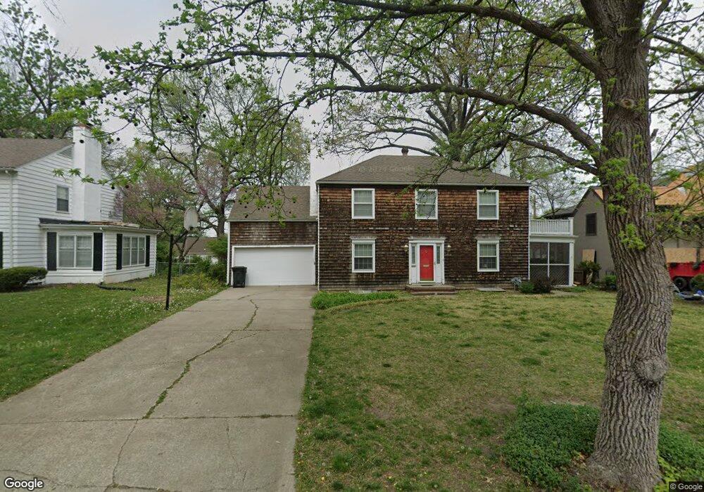 3620 SW York Way, Topeka, KS 66604 - photo 1