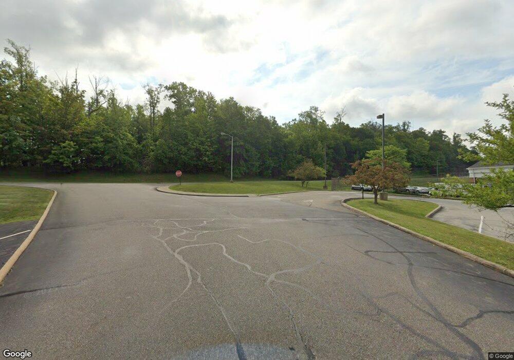 123 Aurora Commons Cir, Aurora, OH 44202 - photo 1