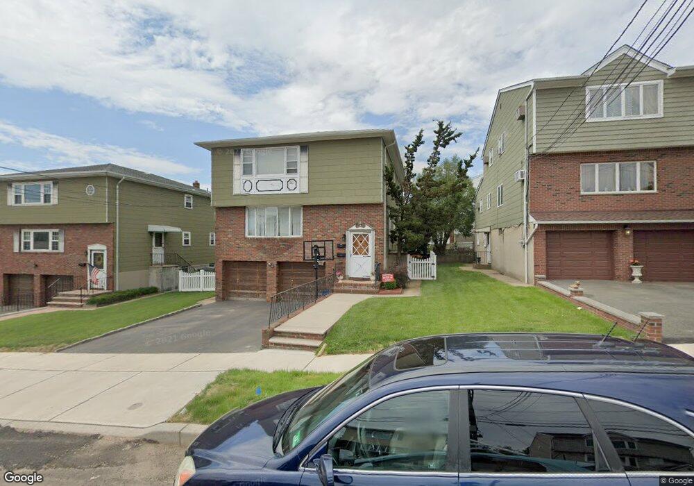 704 Page Ave, Lyndhurst, NJ 07071 - photo 1