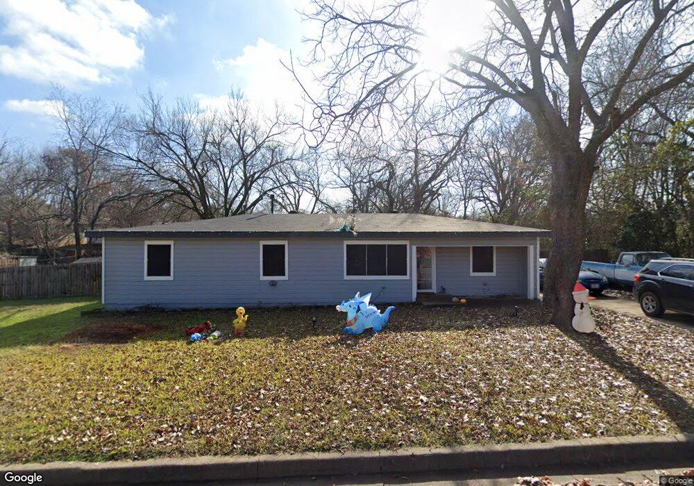 1417 W Ball St, Weatherford, TX 76086 - photo 1