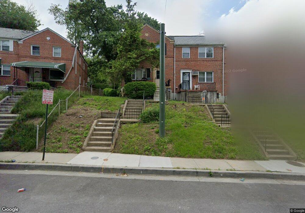 416 S Chapel Gate Ln, Baltimore, MD 21229 - photo 1