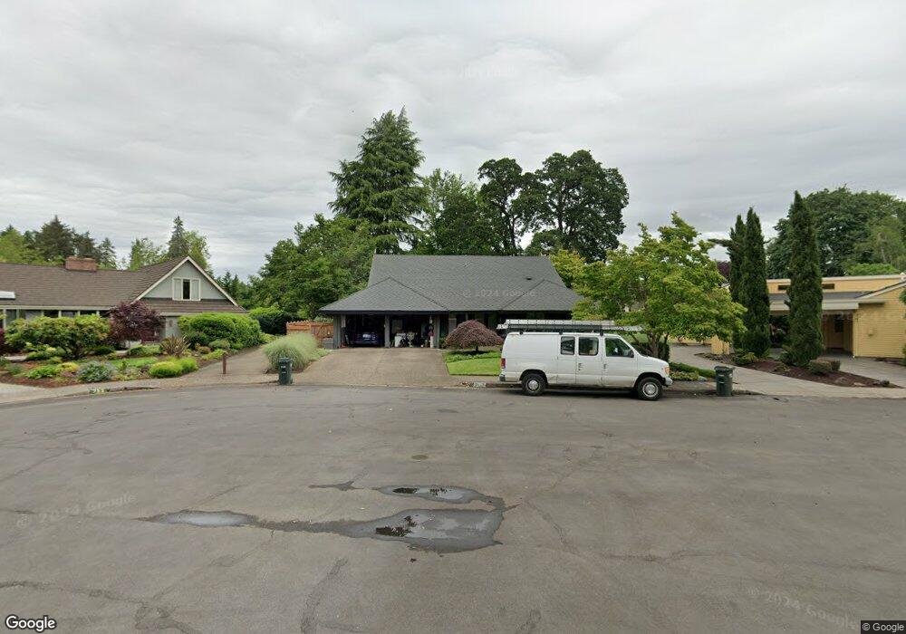 747 Spyglass Dr, Eugene, OR 97401 - photo 1