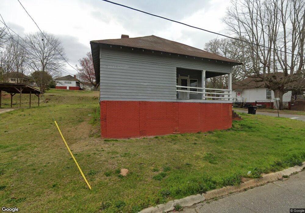 406 Piedmont St, Roanoke, AL 36274 - photo 1