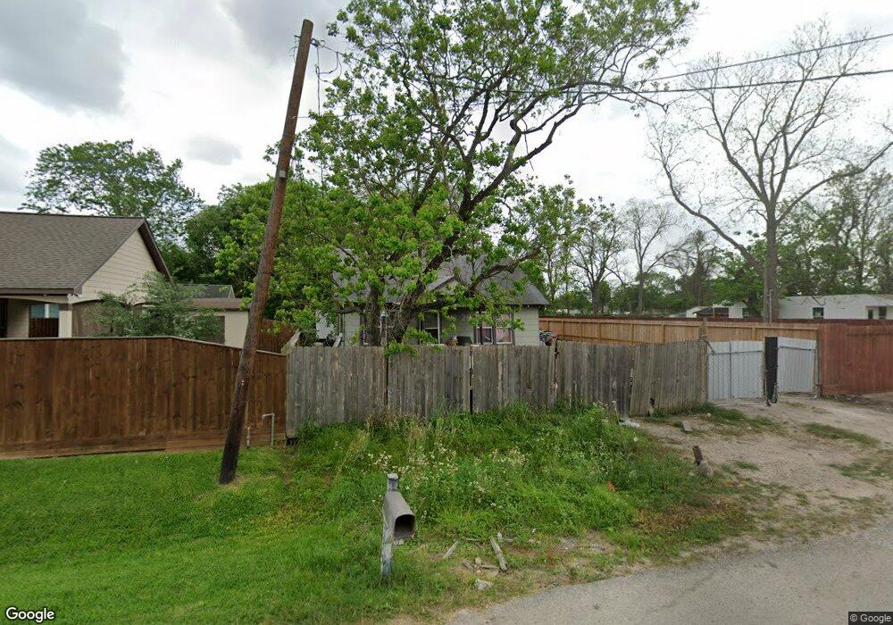 7214 Adelle St, Houston, TX 77093 - photo 1