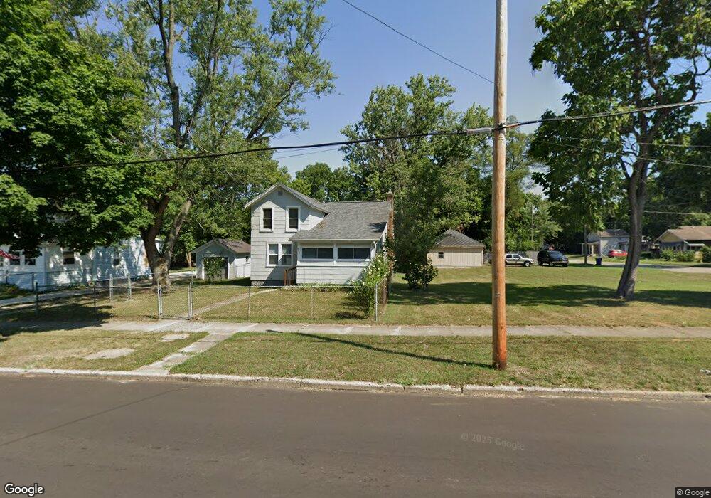 915 Sycamore St, Niles, MI 49120 - photo 1