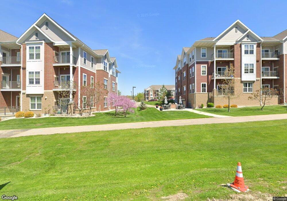 6302 Lacy Rd, Fitchburg, WI 53593 - photo 1