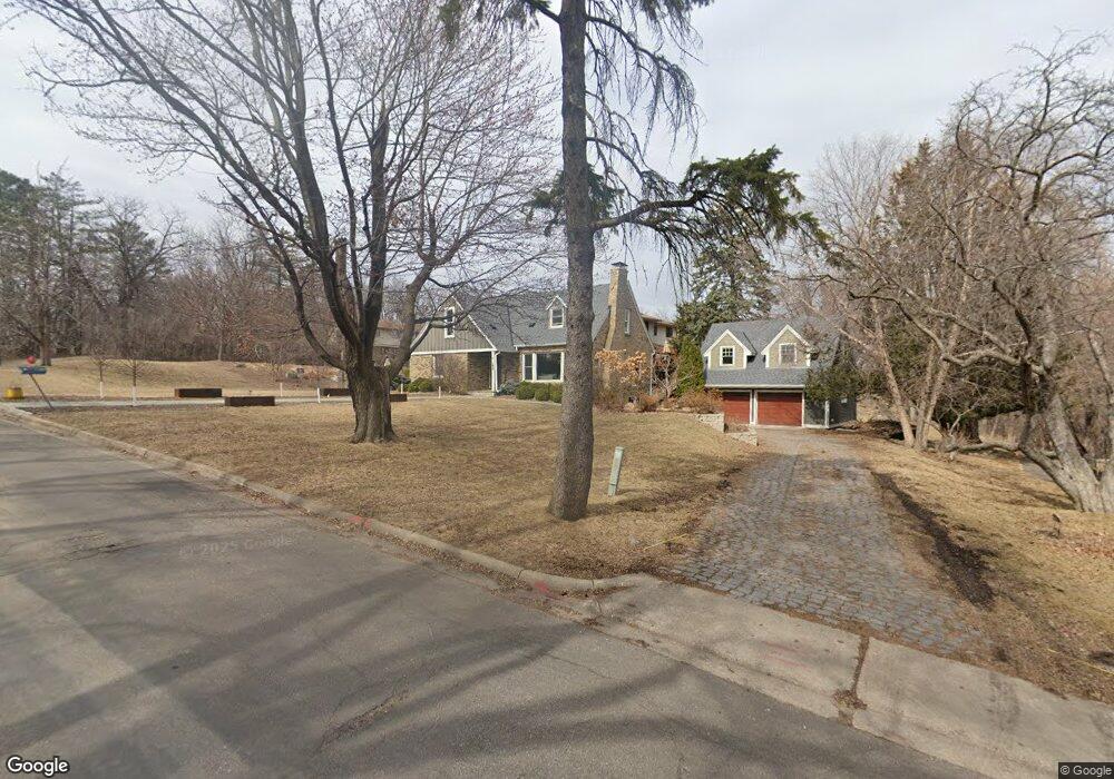 1425 Westwood Hills Rd, Saint Louis Park, MN 55426 - photo 1