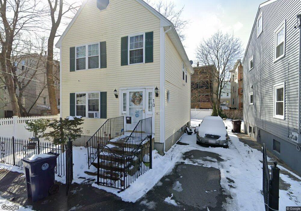 10 Russell Place, Everett, MA 02149 - photo 1