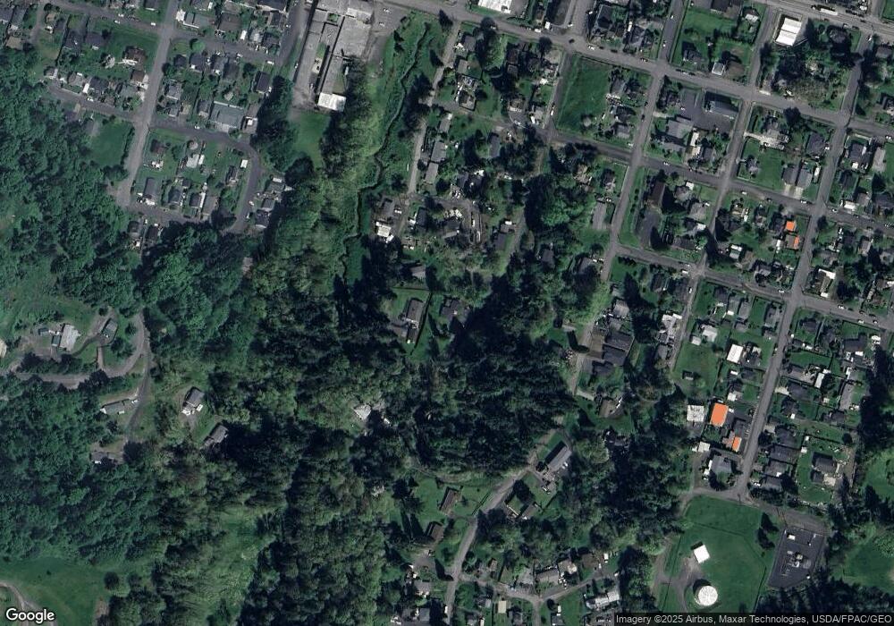 528 E 1st St, Rainier, OR 97048 - photo 1