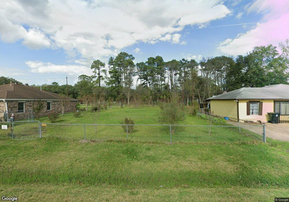 6909 Jay St, Houston, TX 77028 - photo 1