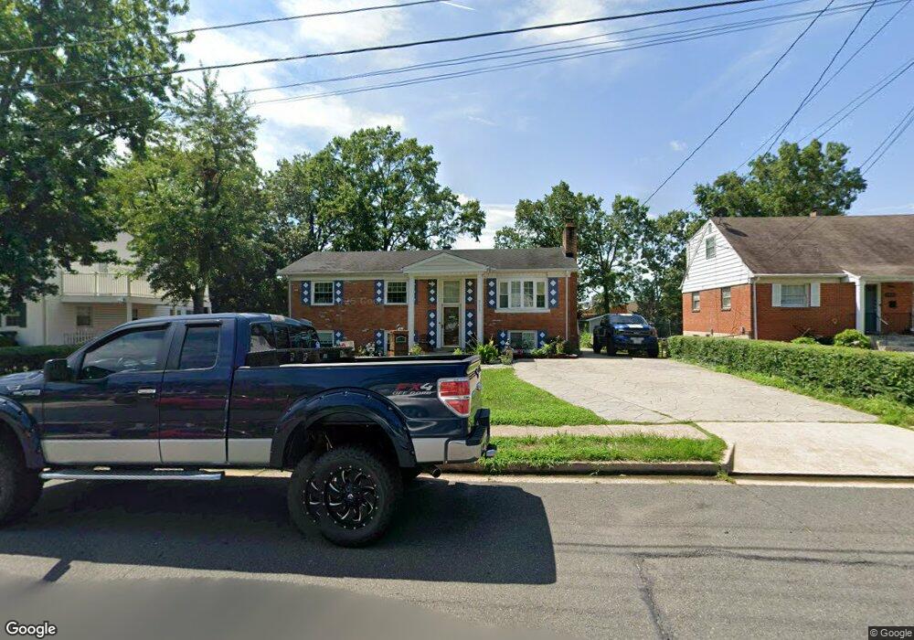 9937 Portsmouth Rd, Manassas, VA 20109 - photo 1