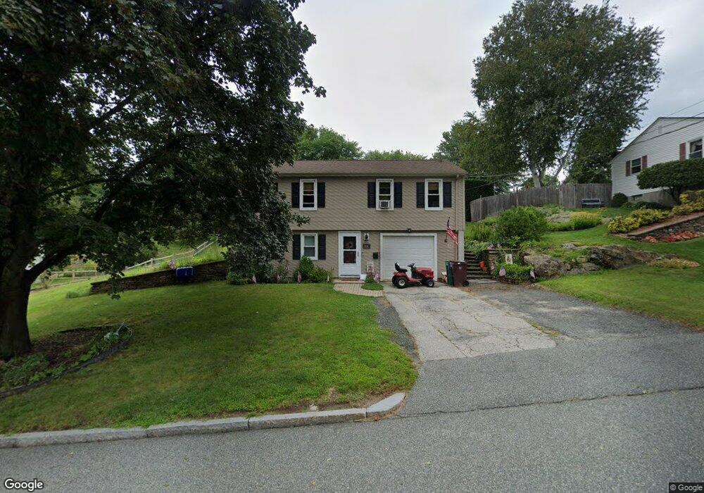 304 Walnut Hill Rd, Woonsocket, RI 02895 - photo 1