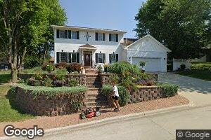 105 Sleepy Hollow Dr, Shenandoah, IA 51601