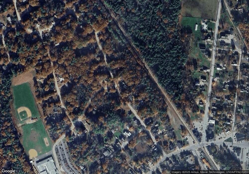 86 Forest St, Sanbornville, NH 03872 - photo 1