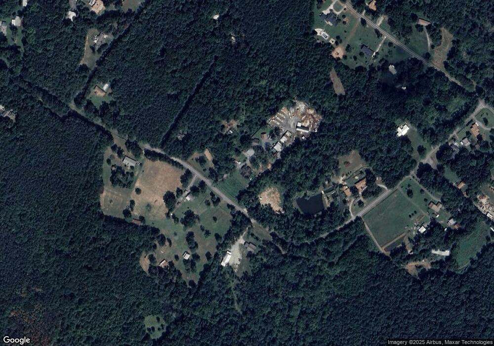 325 Hendricks Rd, Rydal, GA 30171 - photo 1