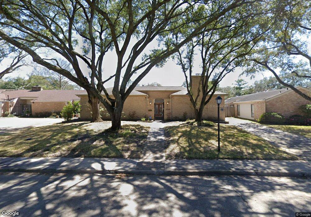 10319 Sugar Hill Dr, Houston, TX 77042 - photo 1