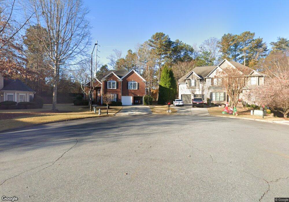 4304 Summit Oaks Ln NE, Roswell, GA 30075 - photo 1