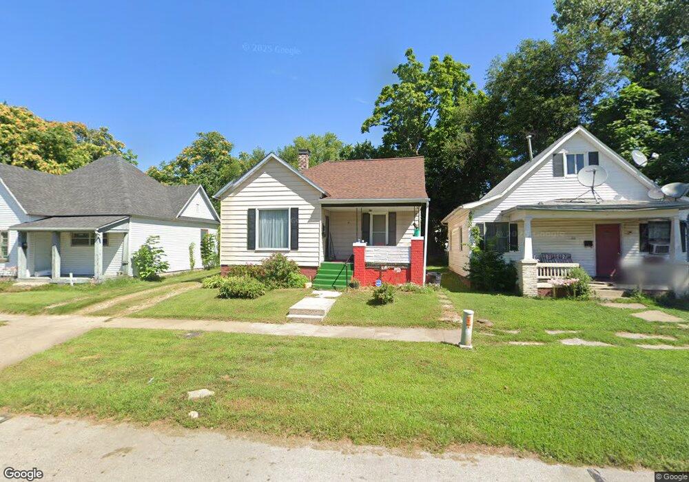 615 W End Place, Moberly, MO 65270 - photo 1