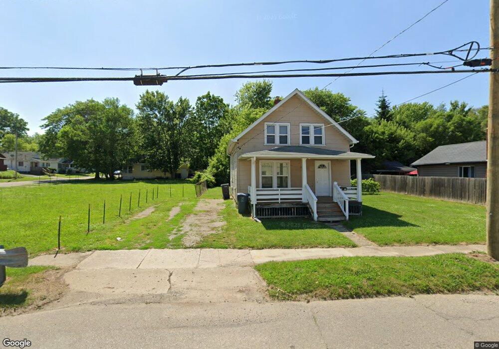 3016 S Grand Traverse St, Flint, MI 48507 - photo 1