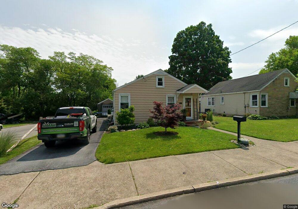 430 Center St unit 428, Slatington, PA 18080 - photo 1