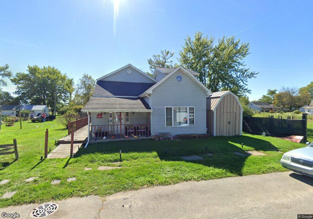 36 W Walnut St, Poneto, IN 46781 - photo 1