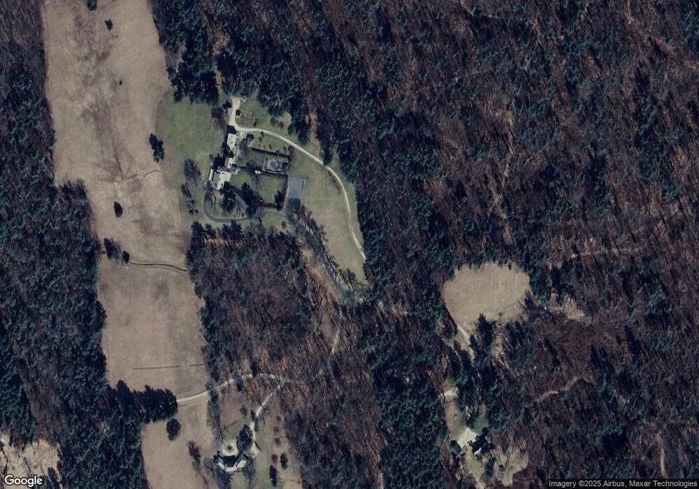 71 Between the Lakes Rd, Salisbury, CT 06068 - photo 1