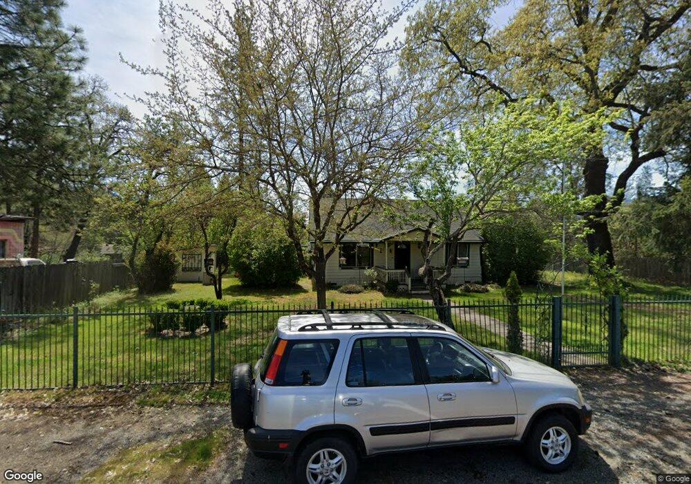 8664 E Evans Creek Rd, Rogue River, OR 97537 - photo 1