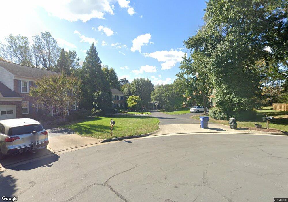 3652 Elderberry Place, Fairfax, VA 22033 - photo 1