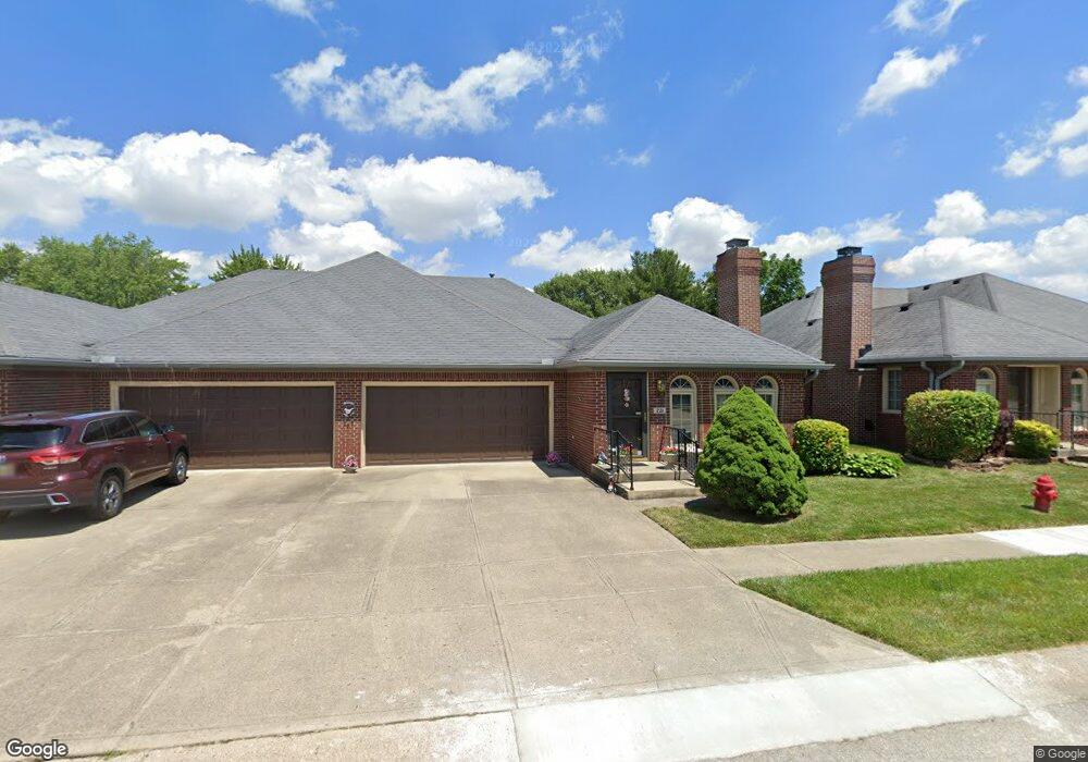 221 Andrews Boulevard East Dr, Plainfield, IN 46168 - photo 1