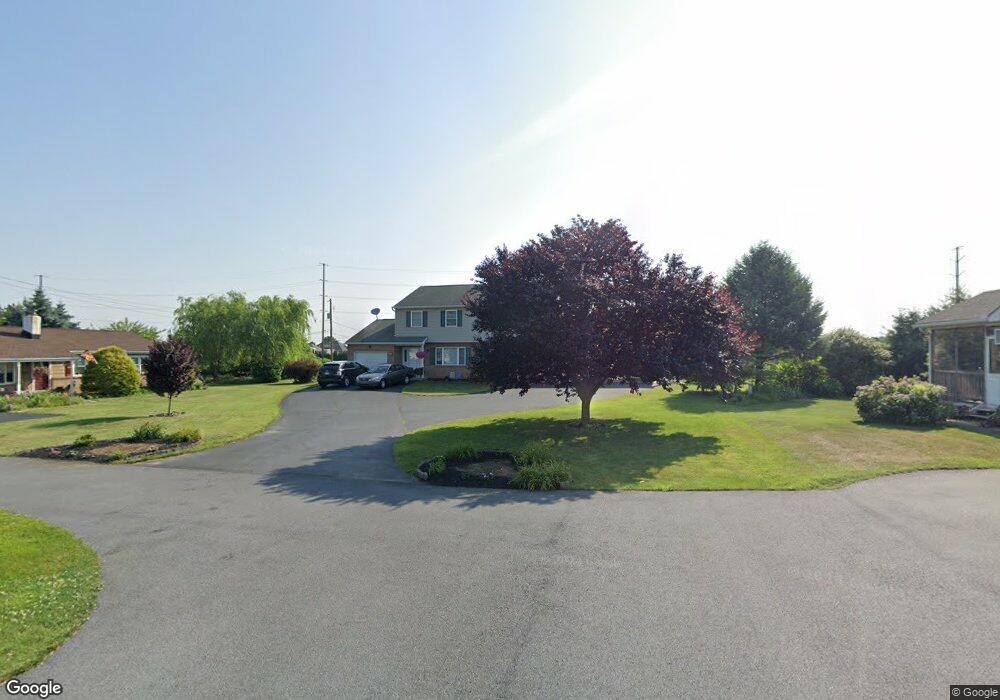 895 Oplinger Rd, Allentown, PA 18106 - photo 1