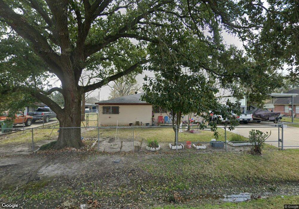 8402 Holiday Ln, Houston, TX 77075 - photo 1