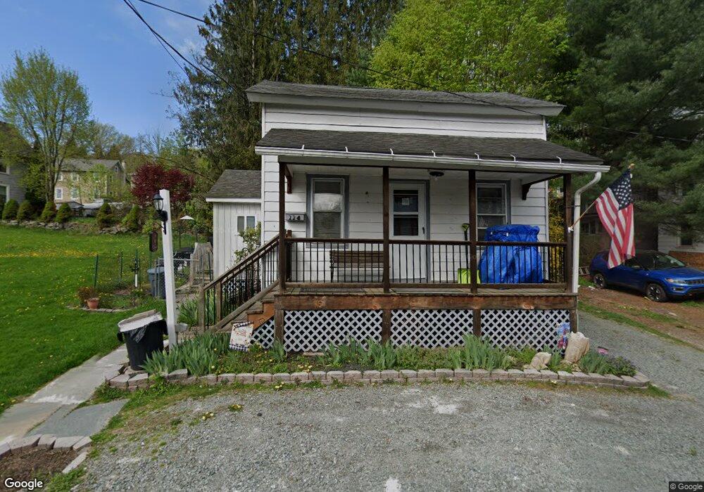 114 Green St, Honesdale, PA 18431 - photo 1