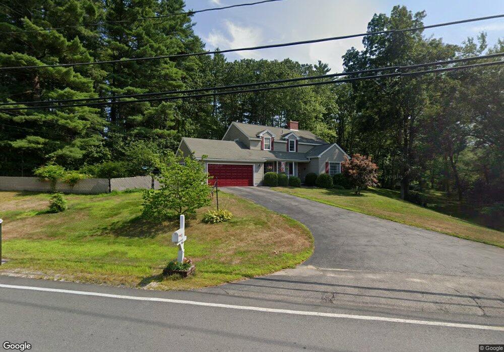 51 Epping St, Raymond, NH 03077 - photo 1