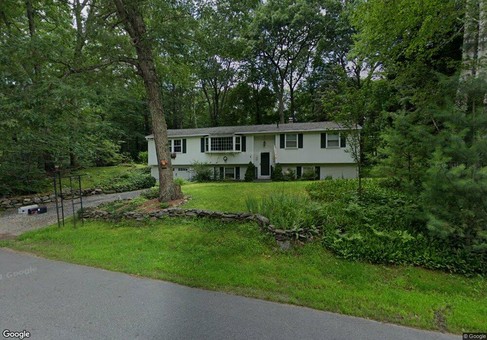 4 Pingree Hill Rd, Derry, NH 03038 - photo 1