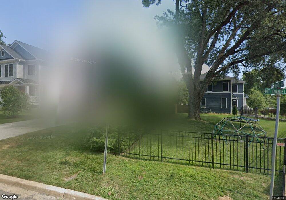 6927 Mount Daniel Dr, Falls Church, VA 22046 - photo 1