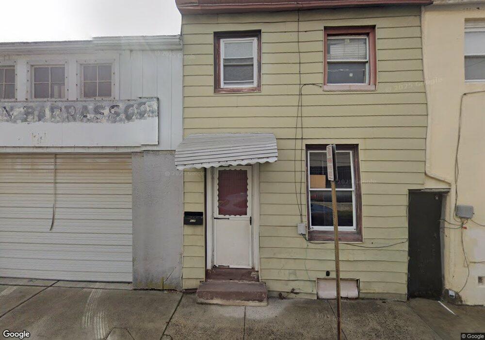 126 Plum St, Reading, PA 19602 - photo 1