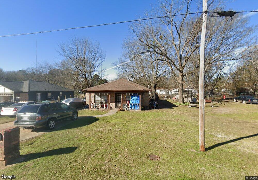320 Arlington St, Texarkana, TX 75501 - photo 1