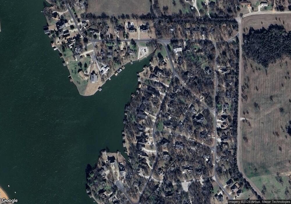 1124 Kiowa Dr E, Gainesville, TX 76240 - photo 1