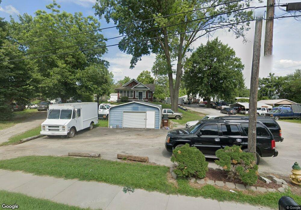 2000 Spring St, Jeffersonville, IN 47130 - photo 1