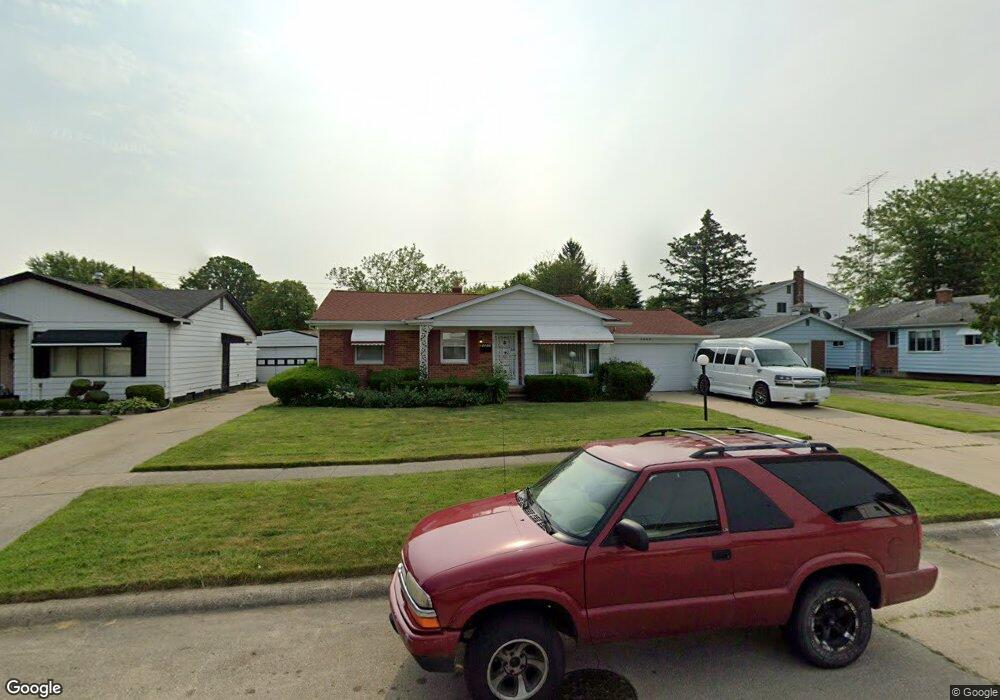 6606 Colonial Dr, Flint, MI 48505 - photo 1