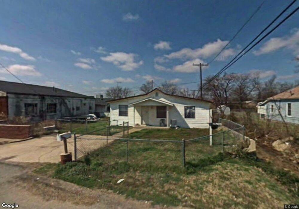 103 N Locust St, Locust Grove, OK 74352 - photo 1