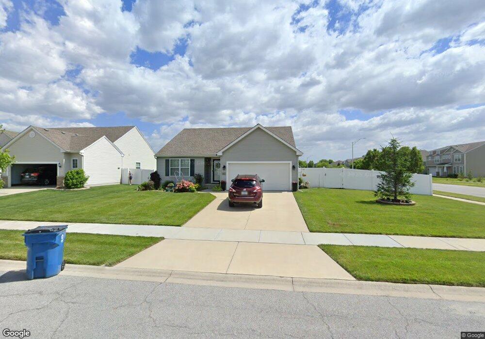 1423 Pleasant Springs Ln, Dyer, IN 46311 - photo 1