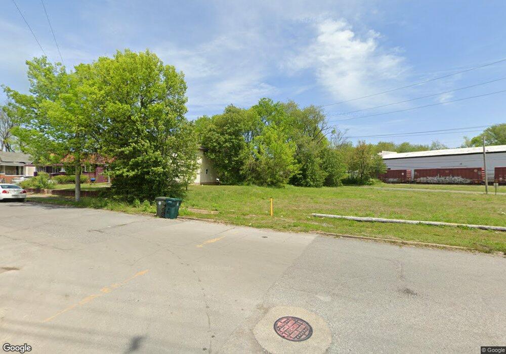 19 W 42nd St, Chattanooga, TN 37410 - photo 1