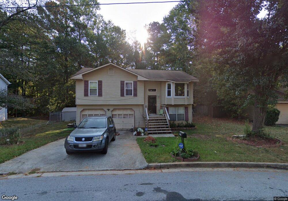 2038 Lown Farm Ln, Lithonia, GA 30058 - photo 1