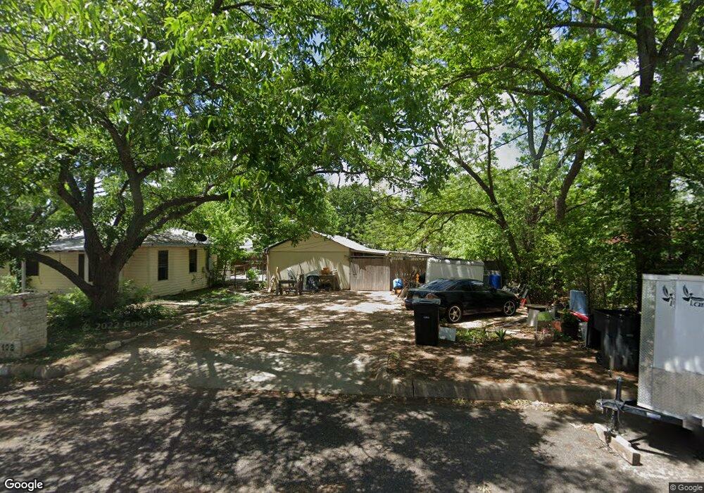 402 W Centre St, Fredericksburg, TX 78624 - photo 1