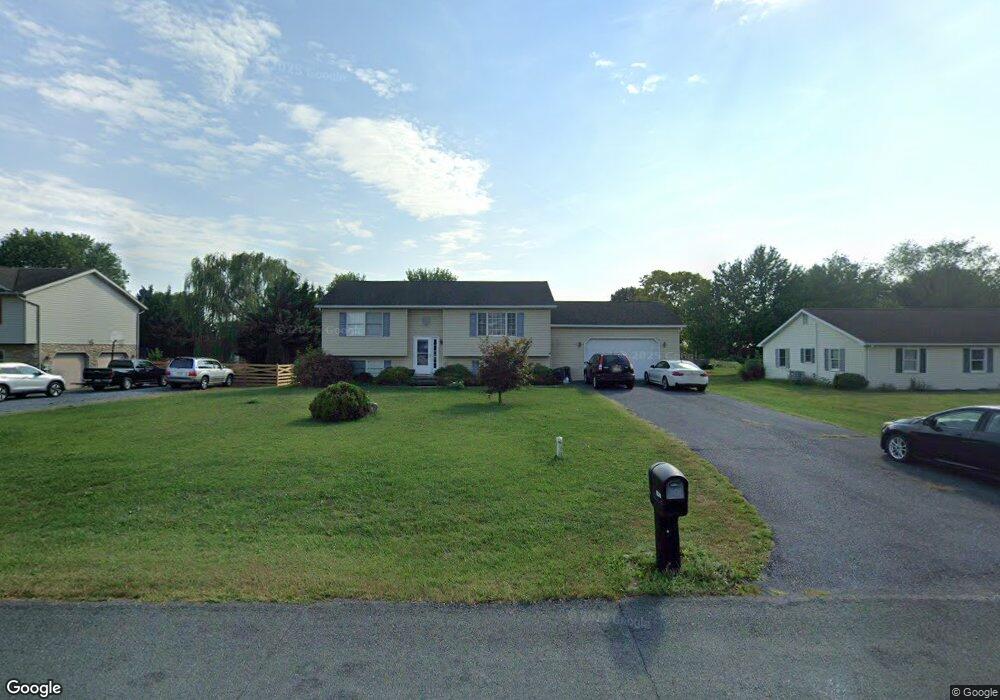 1238 Preston Ln, Greencastle, PA 17225 - photo 1