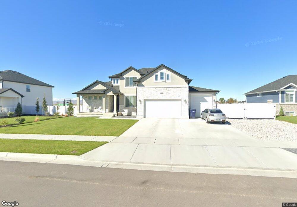 926 S 2000 W, Layton, UT 84041 - photo 1